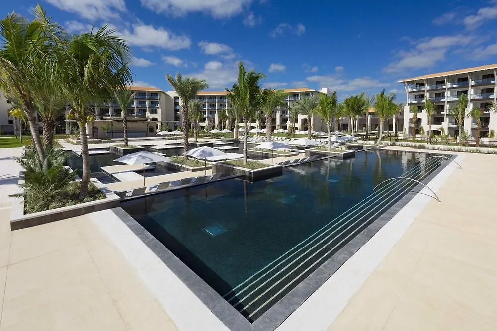 Unico 20N 87W (Adults Only) Mexico