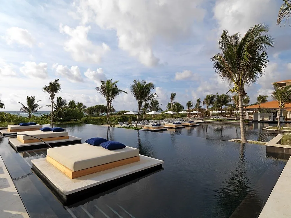 Unico 20N 87W (Adults Only) Hotel Kantenah